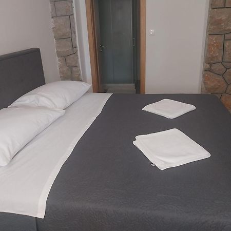 Apartmani I Sobe Grga Стариград-Пакленица Экстерьер фото