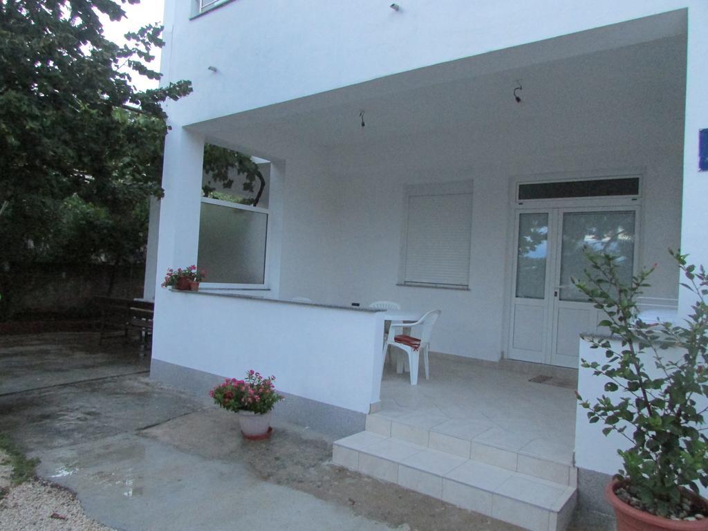 Apartmani I Sobe Grga Стариград-Пакленица Номер фото