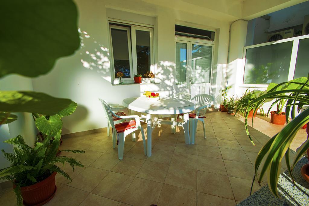 Apartmani I Sobe Grga Стариград-Пакленица Экстерьер фото